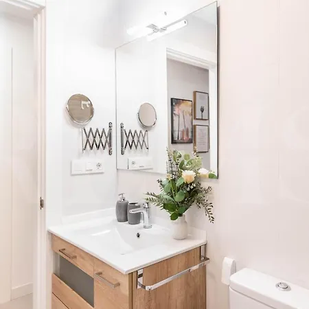 Apartment Intimate And Quiet - Center